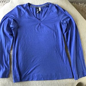 Ibex - Long Sleeve V-neck T-Shirt - Small